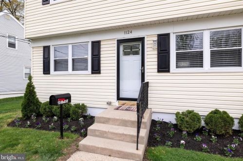 1124 Howard Ave, Gloucester NJ  08031-1531 exterior