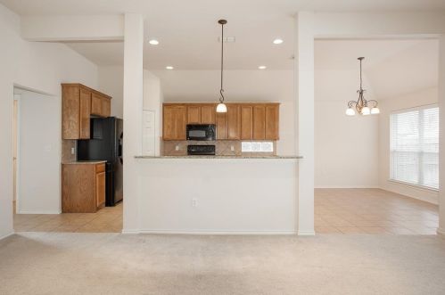 5424 Shasta Ridge Ct, Fort Worth TX  76123-2827 exterior