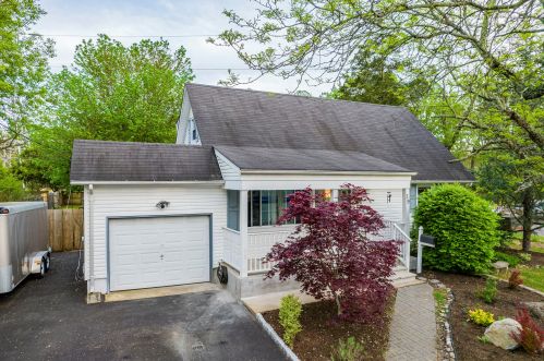 39 Drexel Dr, Jackson Twp, NJ 08527-2327