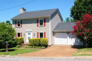 5065 English Village Dr, Nashville, TN 37211-6264