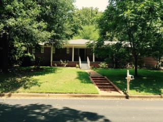 1702 Merrill Dr, Tyler, TX 75701-4575