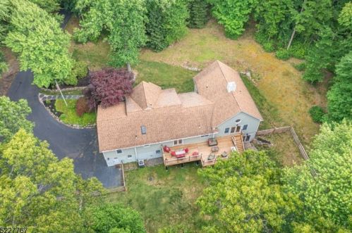 111 Andover Mohawk Rd, Andover NJ  07821-5004 exterior