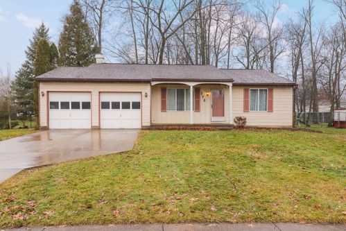 270 Timber Trl, Medina, OH 44256-2163
