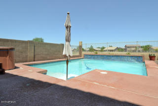 204 124 Ave, Avondale AZ  85323-8490 exterior