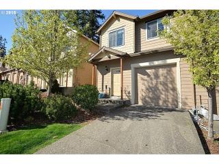 38623 Galway St, Sandy, OR 97055-6814