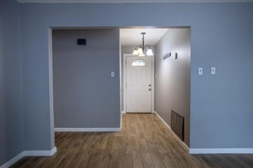 10156 Buffalo Grove Rd, Fort Worth, TX 76108-3734