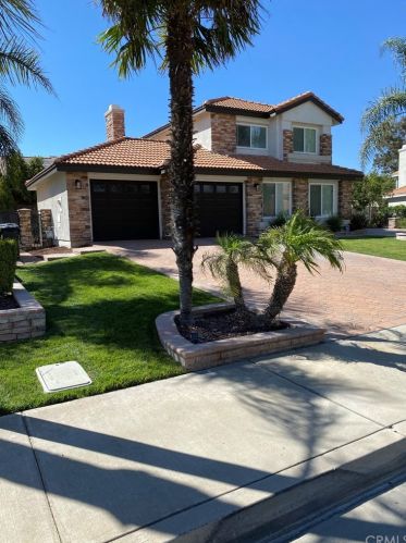 3636 Lily Dr, Rialto CA  92377-4866 exterior