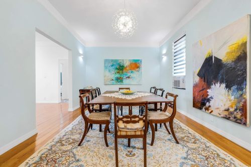 115-25 Metropolitan Ave, Jamaica, NY 11415-1016