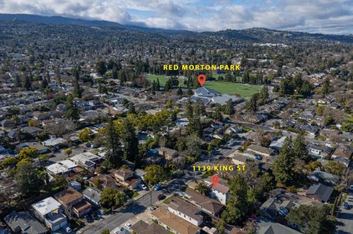 1139 King St, Redwood City CA  94061-2260 exterior