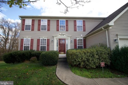 7 Huntingdon Ct, Boothwyn, PA 19061-2520