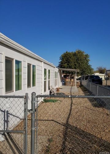 986 Church St, Bullhead City AZ  86442-6514 exterior