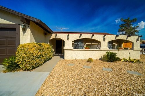12849 Sierra Creek Rd, Victorville, CA 92395-9138