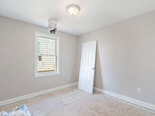 28 Nellie St, Providence RI 02904-1539 exterior