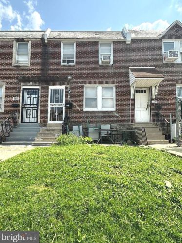 6731 Horrocks St, Philadelphia, PA 19149-2211