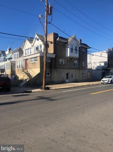 6501 Guyer Ave, Philadelphia PA 19153-2405 exterior