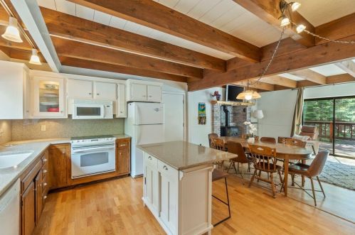 10626 Saxon Way, Truckee, CA 96161-1151