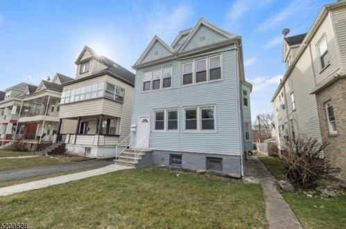 53 Edgar St, East Orange, NJ 07018-1909