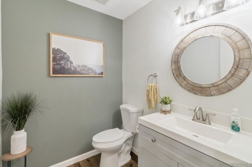 5364 Caminito Velasquez, San Diego CA  92124-1617 exterior