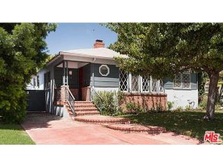 3003 Castle Heights Ave, Los Angeles, CA 90034-2727