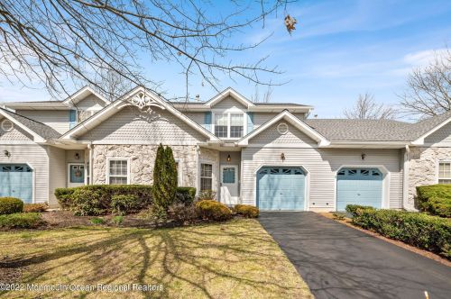 13 Riva Blvd, Bricktown, NJ 08723-7900