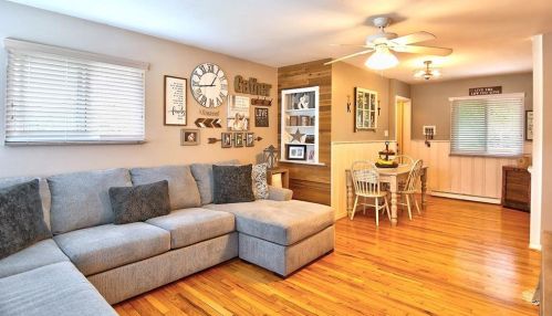 1 Choctaw Ln, Milford, OH 45150-1603