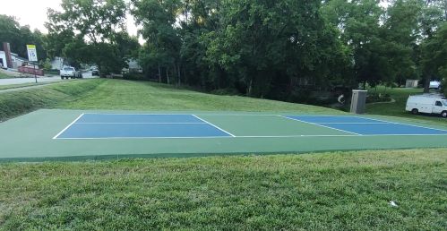 8 Levassor Ave, Covington KY 41014-1731 exterior