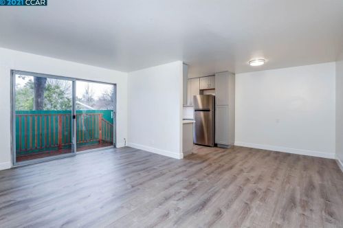 366 45 St, Oakland CA 94609-2259 exterior