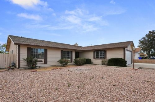 16819 Hidden Creek Dr, Victorville, CA 92395-9069