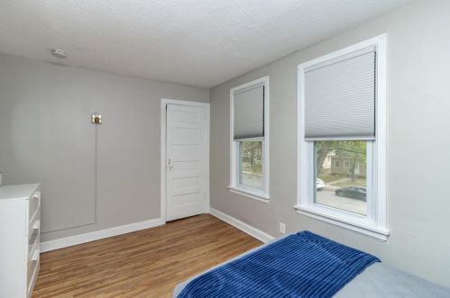 2727 Johnson St, Minneapolis MN  55418-3041 exterior