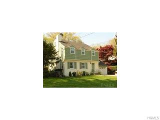 14 Bonnett Ave, Larchmont NY  10538-3205 exterior