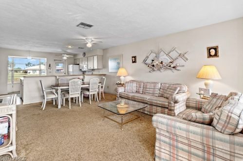 1609 Ridgecrest St, Lehigh Acres, FL 33936-5807
