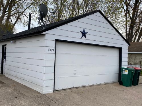 4424 Madison St, Minneapolis MN  55421-2877 exterior