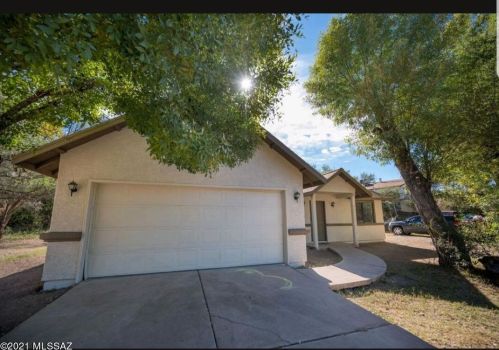 1375 Pendleton Dr, Nogales, AZ 85648-3604