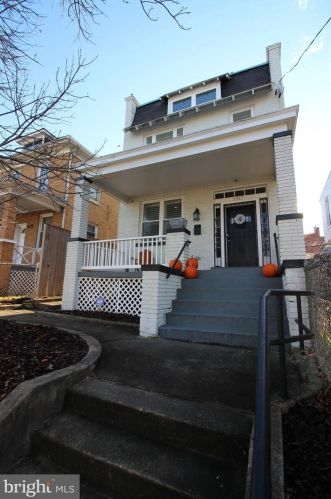 2317 Minnesota Ave, Washington, DC 20020-5325
