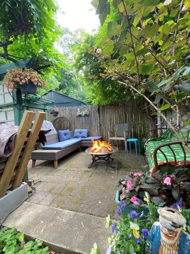 104 Calverley St, Providence RI 02908-4901 exterior