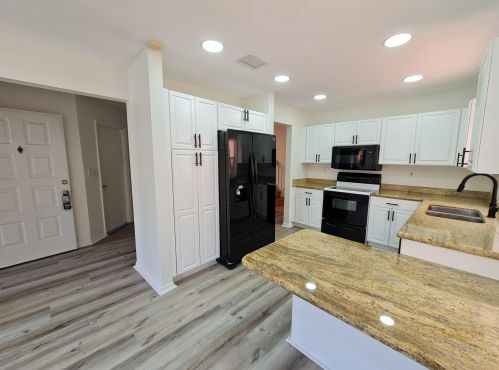 3245 36th Ave, Hollywood FL  33021-1344 exterior