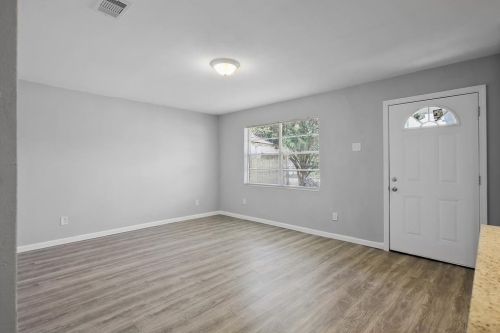 306 Westward St, Texas City, TX 77591-3756
