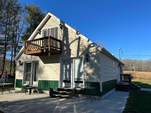5910 Vore Ridge Rd, Shade, OH 45701-8905