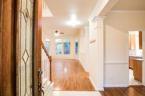 6500 Abilene Trl, Austin TX  78749-3420 exterior