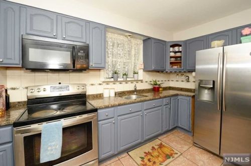 157 Belmont Ave, Outwater NJ  07026-2301 exterior