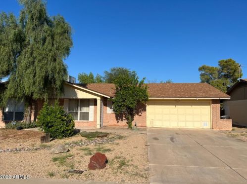 8025 105th Ln, Peoria AZ  85345-7514 exterior