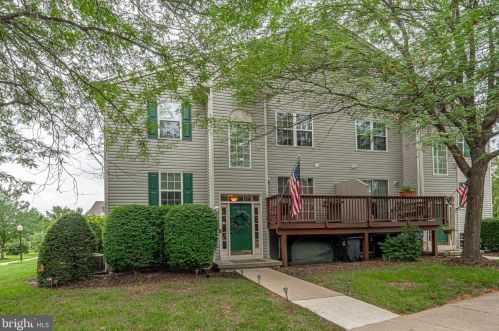 940 Muhlenberg Dr, Collegeville, PA 19426-2276