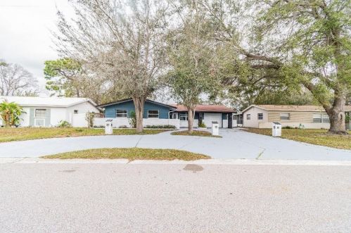 5901 17th Ave, Saint Petersburg, FL 33707-4003
