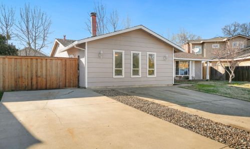 106 Brock Dr, Wheatland, CA 95692-9501
