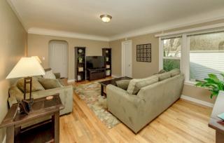 3816 13th St, Tacoma, WA 98406-5104