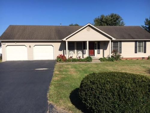 404 Meadow Dr, Berea, KY 40403-9009