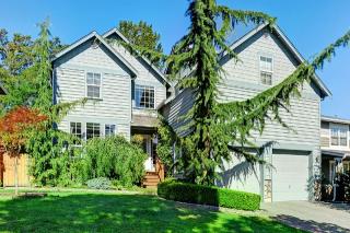 23034 12th Dr, Bothell WA  98021-8841 exterior