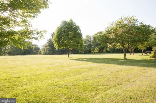 38443 Morrisonville Rd, Lovettsville VA  20180-3103 exterior