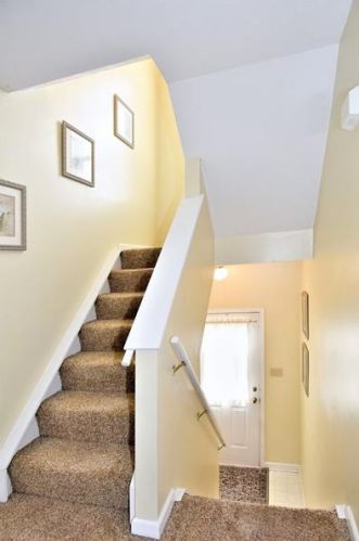 616 Bruton Dr, Gibsonia, PA 15044-9587