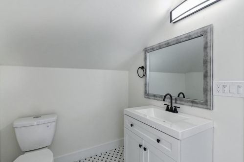 757 1st St, Woodland CA  95695-4805 exterior